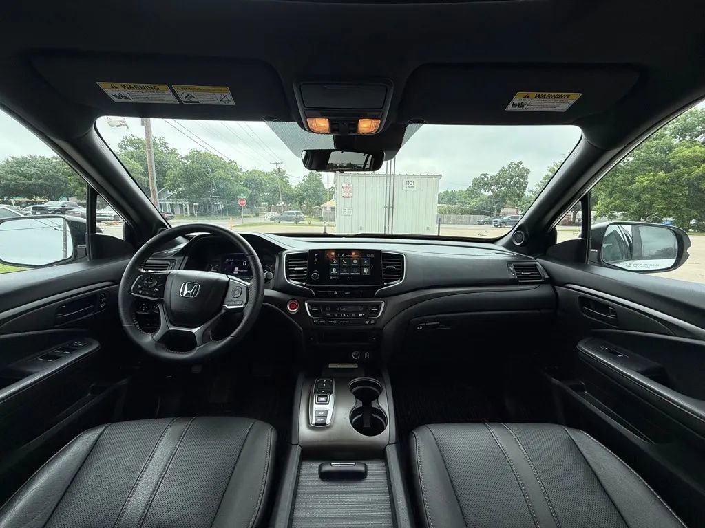 Used 2022 Honda Passport TrailSport image 17