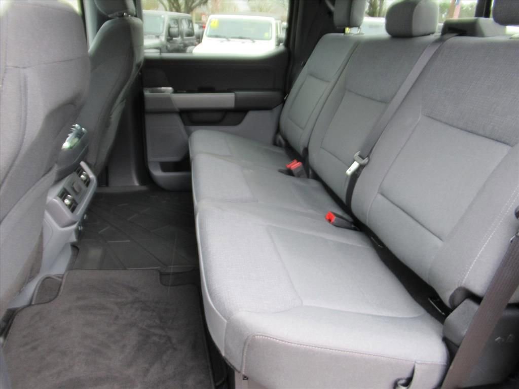 Used 2025 Ford F150 XLT w/ Equipment Group 302A MID image 31