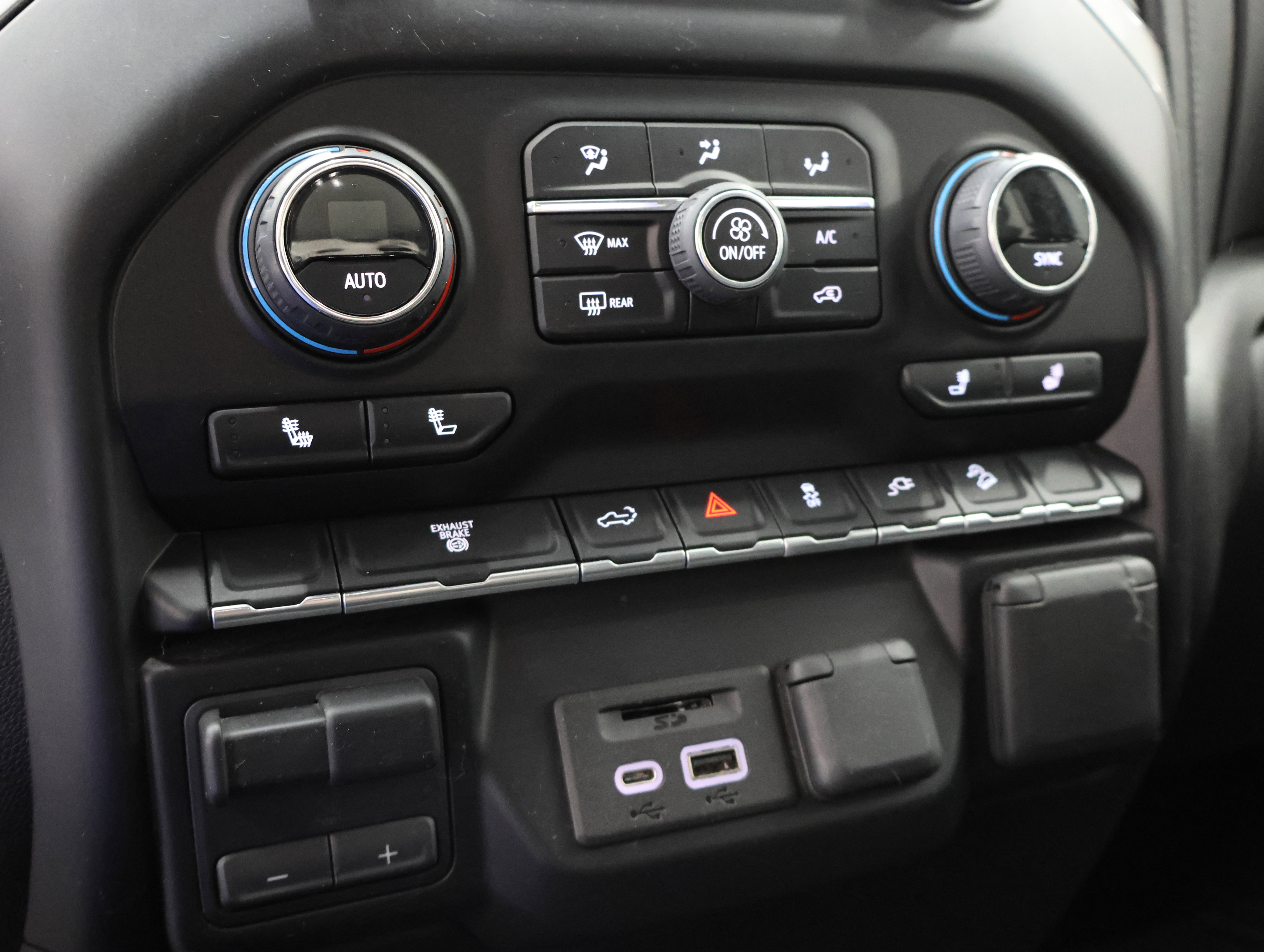 Used 2023 Chevrolet Silverado 3500 LTZ w/ Gooseneck/5TH Wheel Package image 47