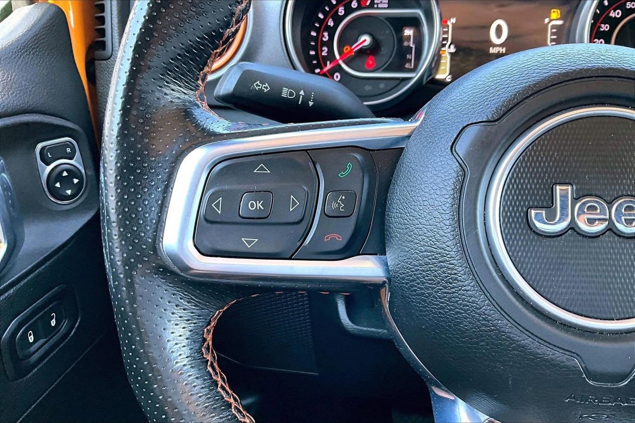 Used 2021 Jeep Gladiator Mojave AWD/4WD image 28