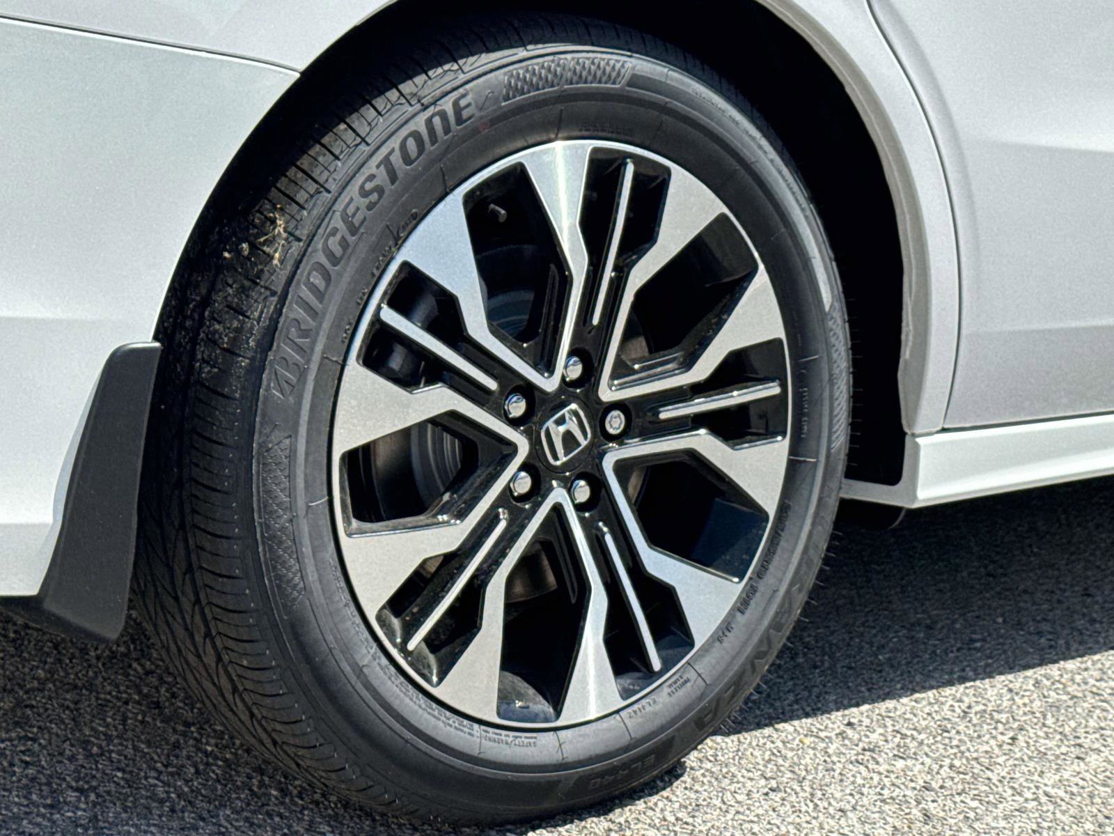 New 2026 Honda Odyssey Elite image 24