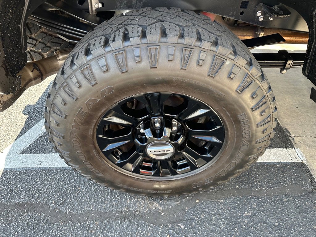 Used 2020 Ford F350 King Ranch w/ Tremor Off-Road Package image 52