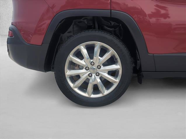 Used 2017 Jeep Cherokee Limited FWD image 23