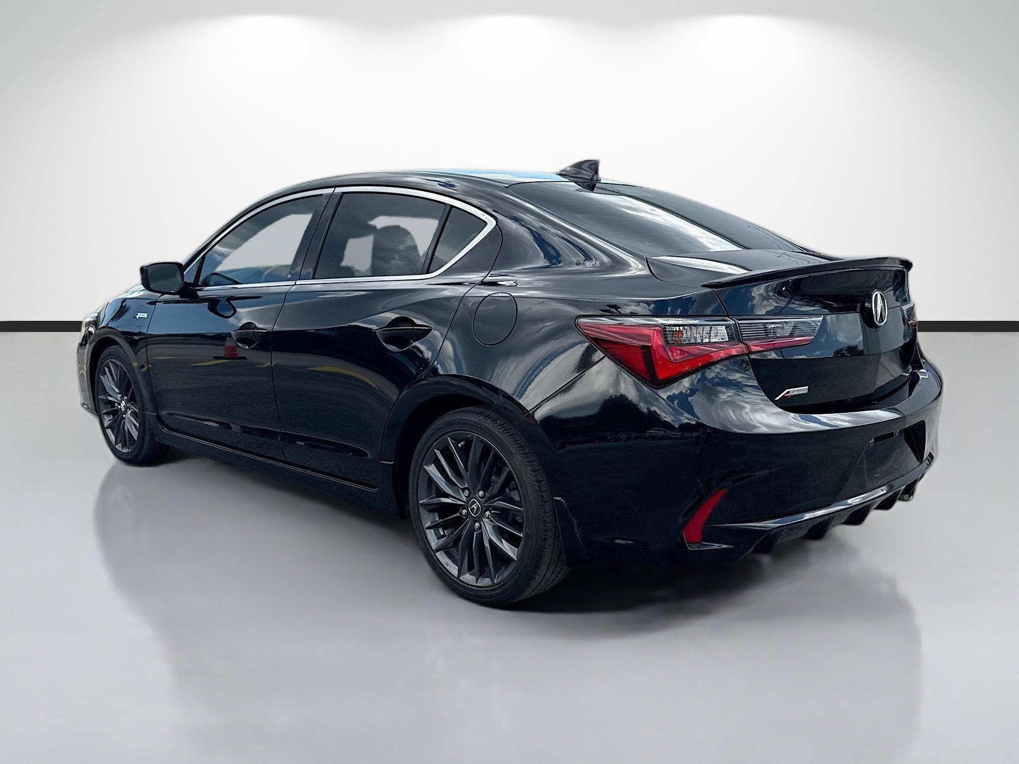 Used 2019 Acura ILX w/ Premium & A-SPEC Package FWD image 5