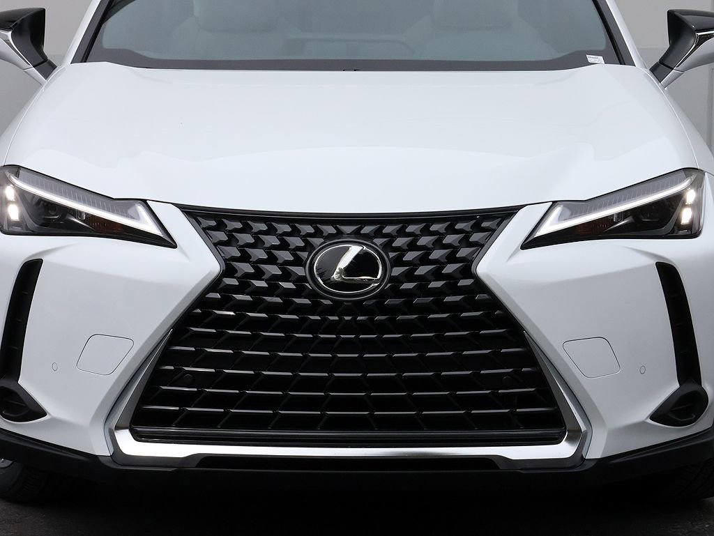 New 2026 Lexus UX 300h AWD image 6