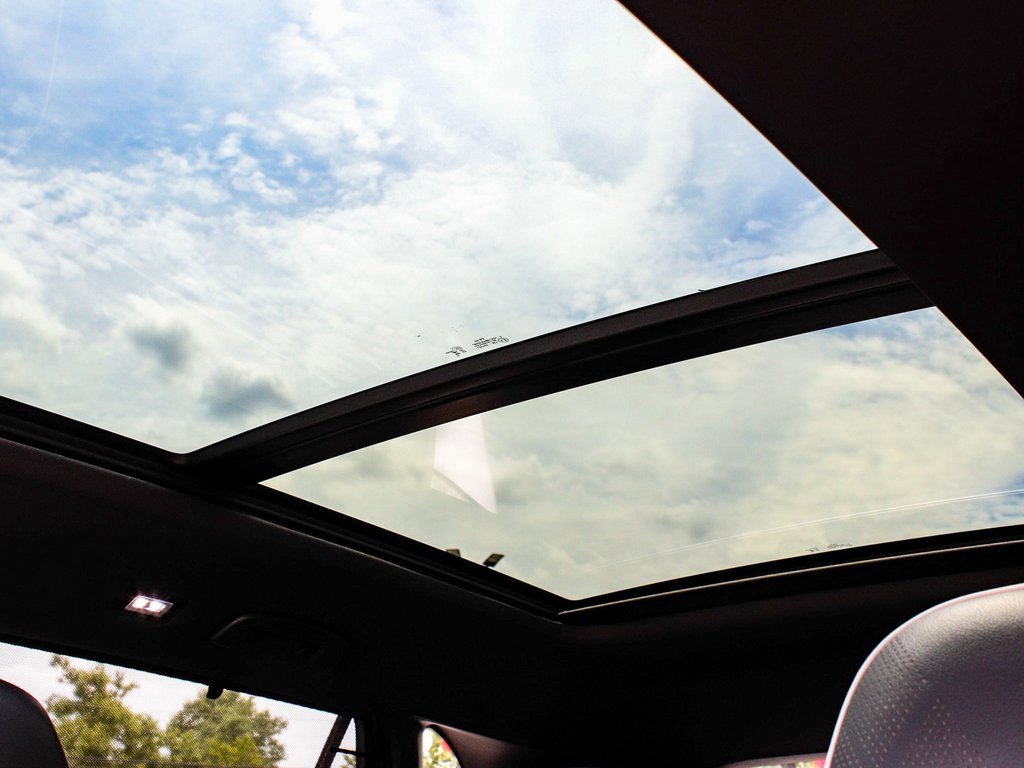 Used 2025 Volkswagen Atlas Cross Sport SEL Premium R-Line image 47