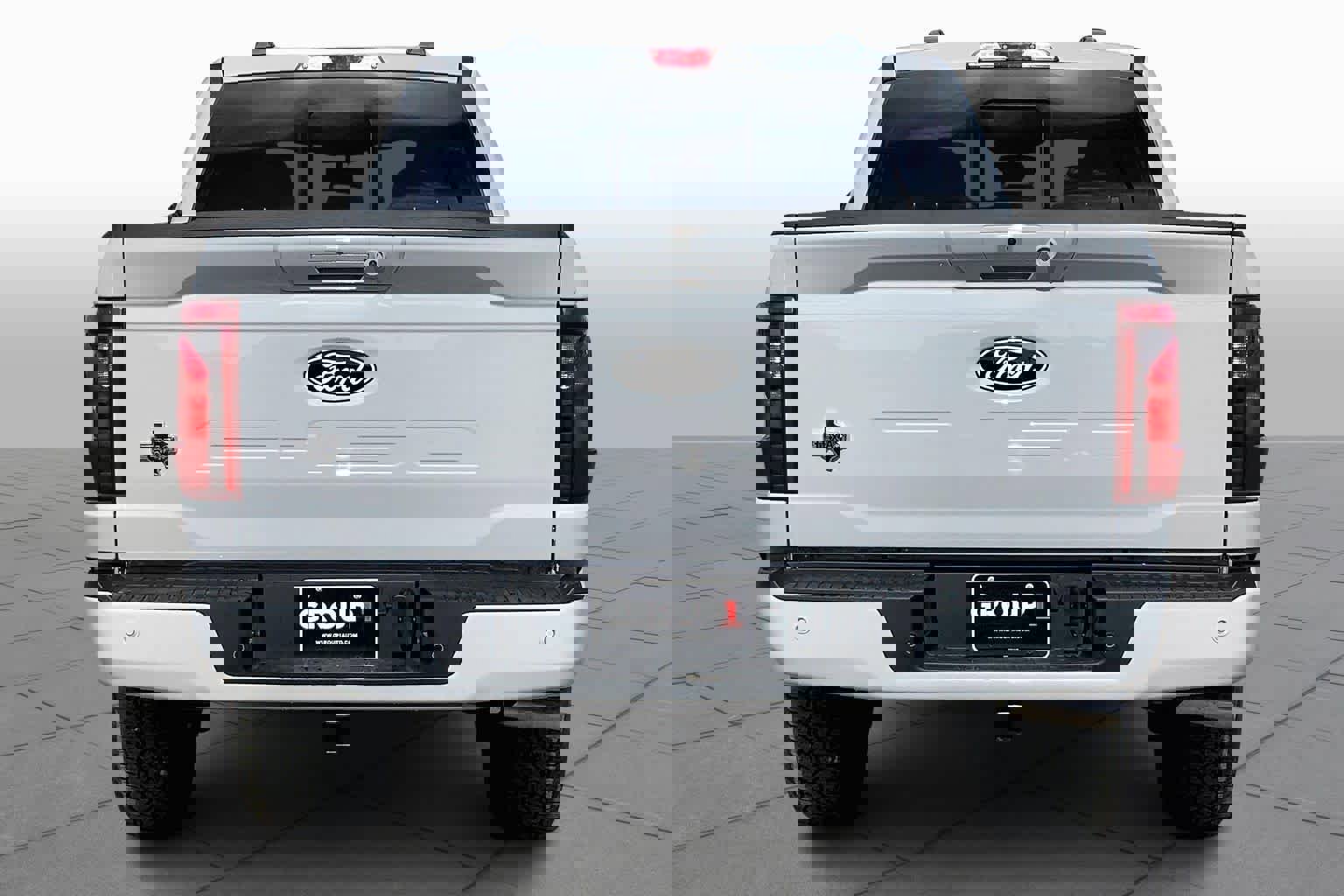 New 2026 Ford F150 XLT w/ Equipment Group 302A MID image 4