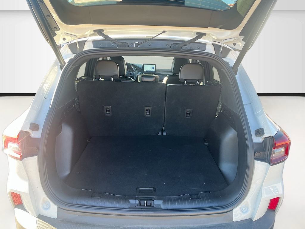 Used 2025 Ford Escape ST-Line Elite image 25