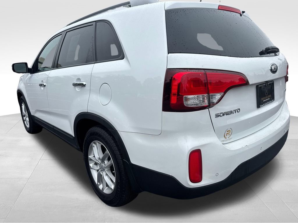 Used 2014 Kia Sorento LX FWD image 3