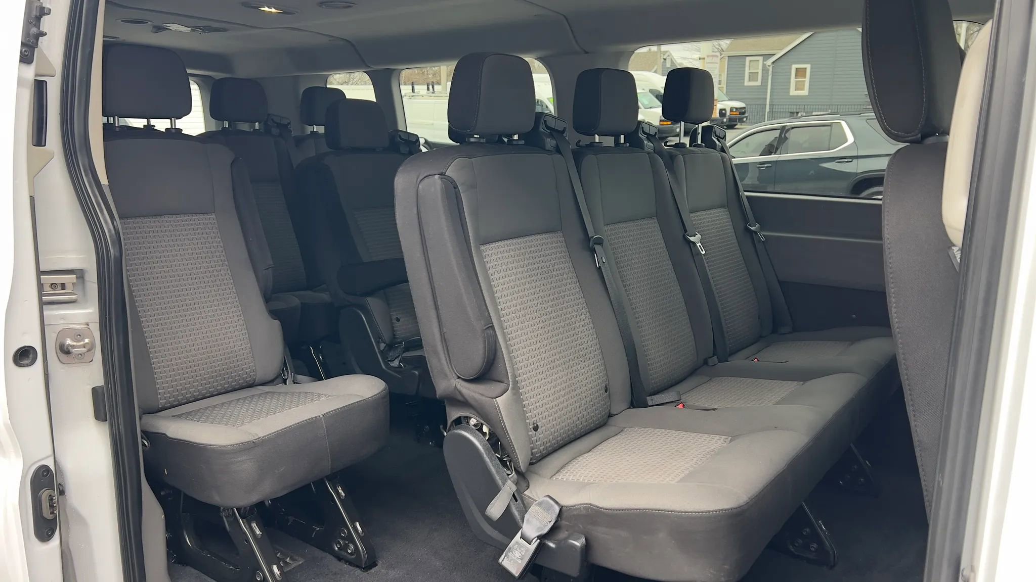 Used 2024 Ford Transit 350 XLT image 10