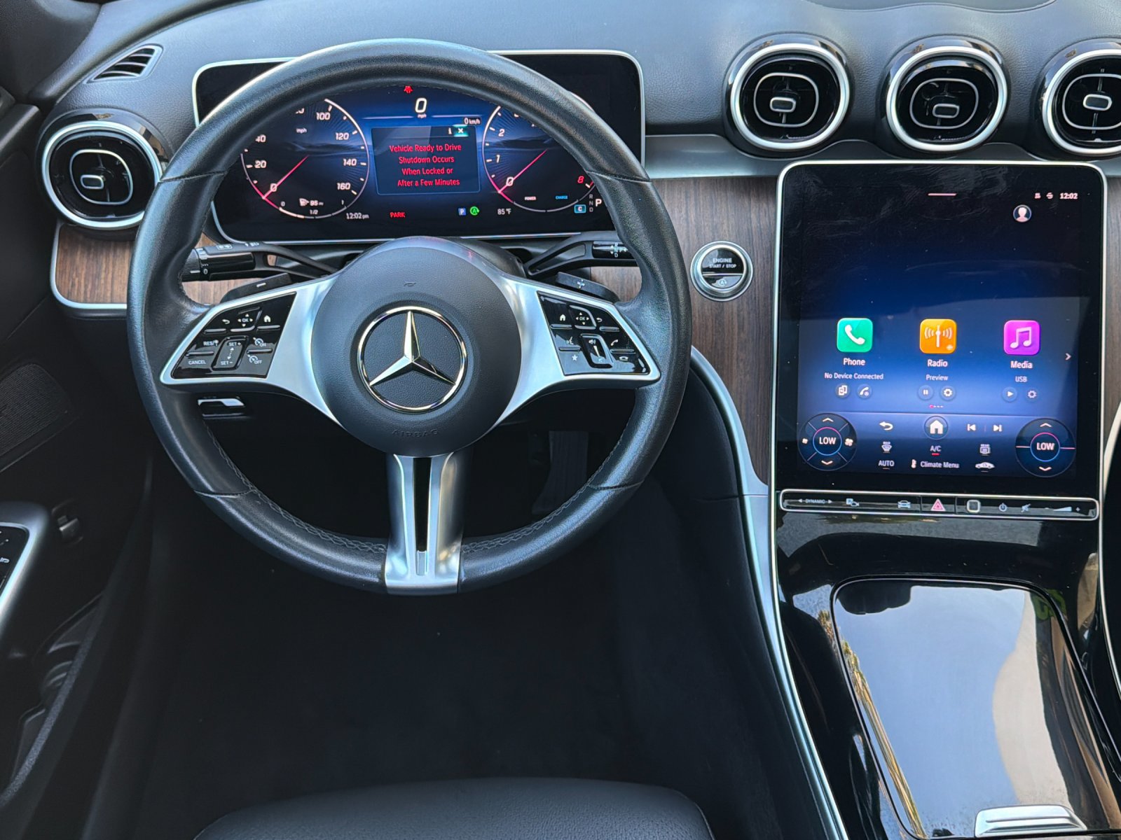 Used 2025 Mercedes-Benz C 300 Sedan image 15