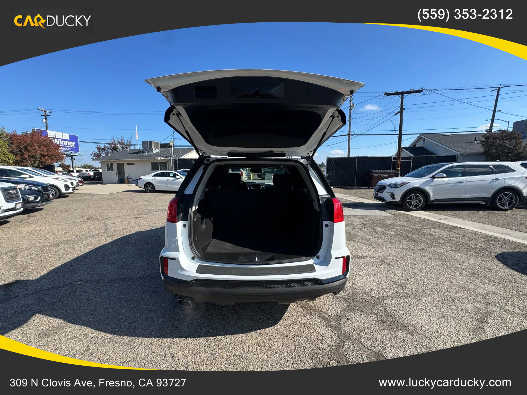 Used 2017 GMC Terrain SLE w/ Nightfall Package image 23