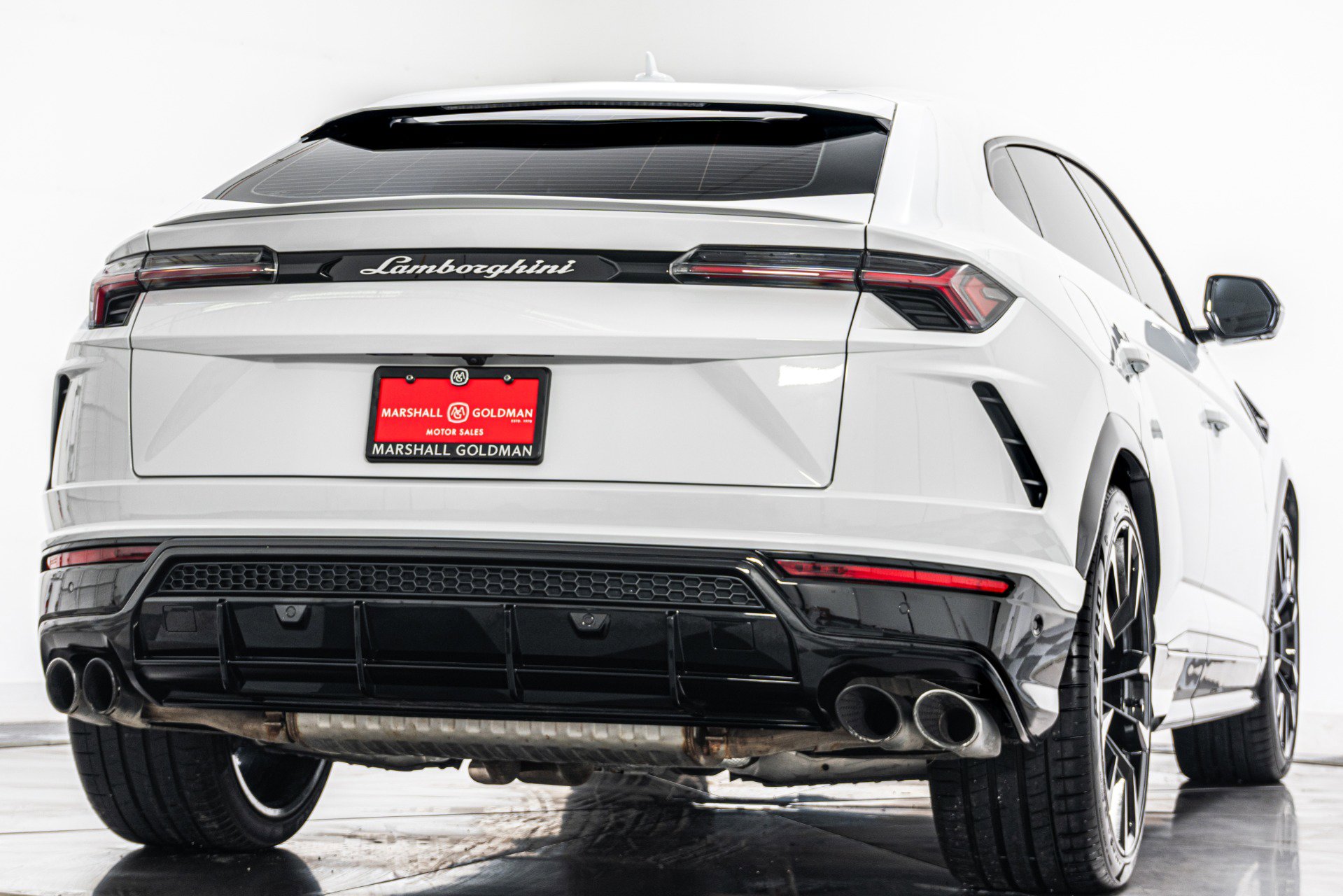 Used 2021 Lamborghini Urus -Bang and Olufsen Audio, Two-T image 9
