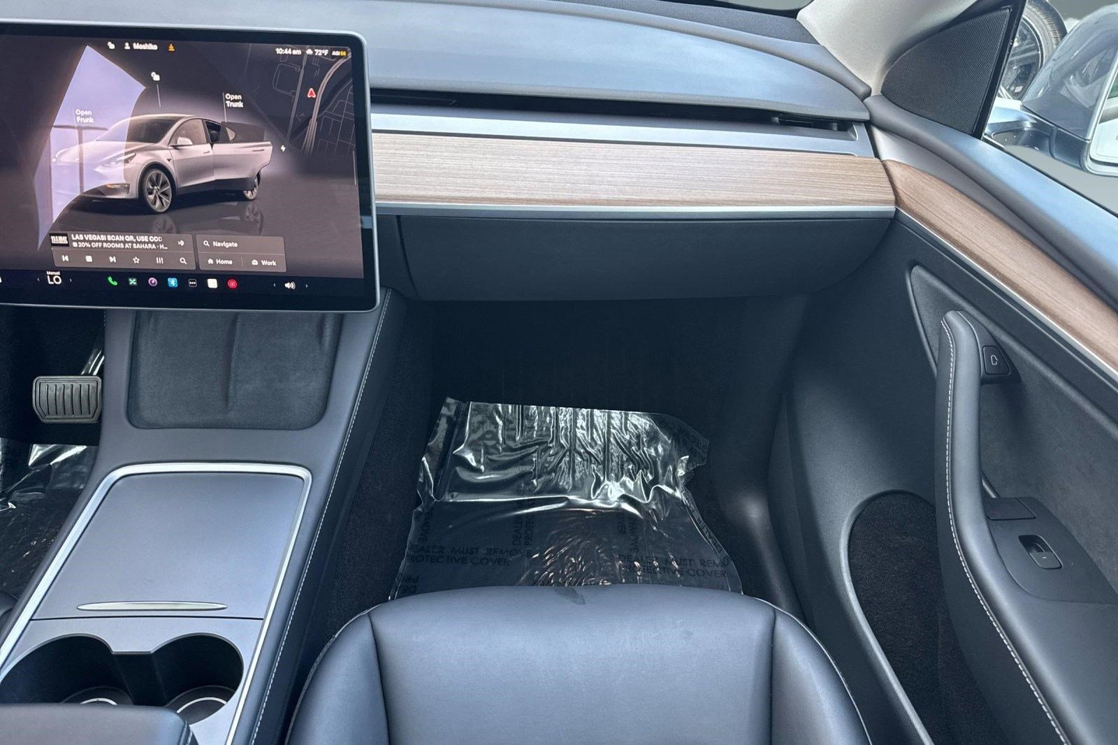 Used 2024 Tesla Model Y Long Range image 27