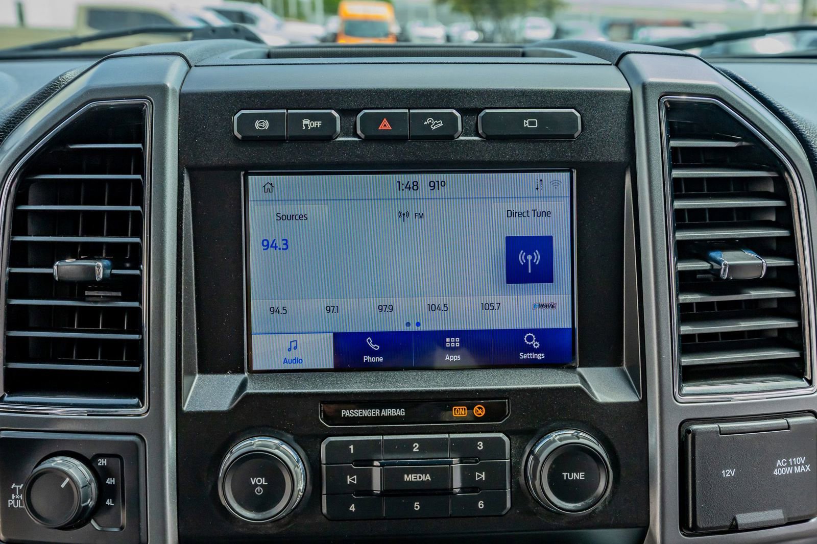 Used 2021 Ford F250 XLT w/ XLT Premium Package AWD/4WD image 24