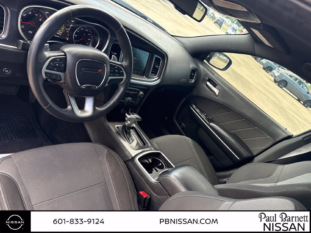 Used 2016 Dodge Charger SXT w/ Rallye Group RWD image 17