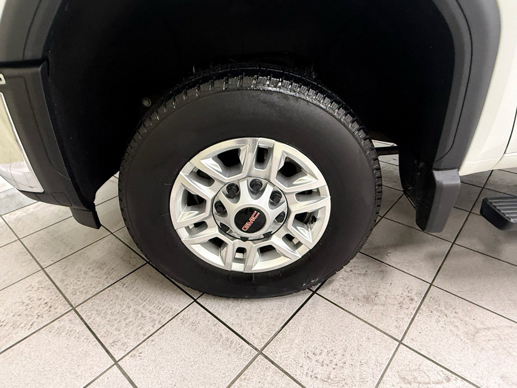 Certified 2024 GMC Sierra 2500 SLE w/ SLE Convenience Package AWD/4WD image 13