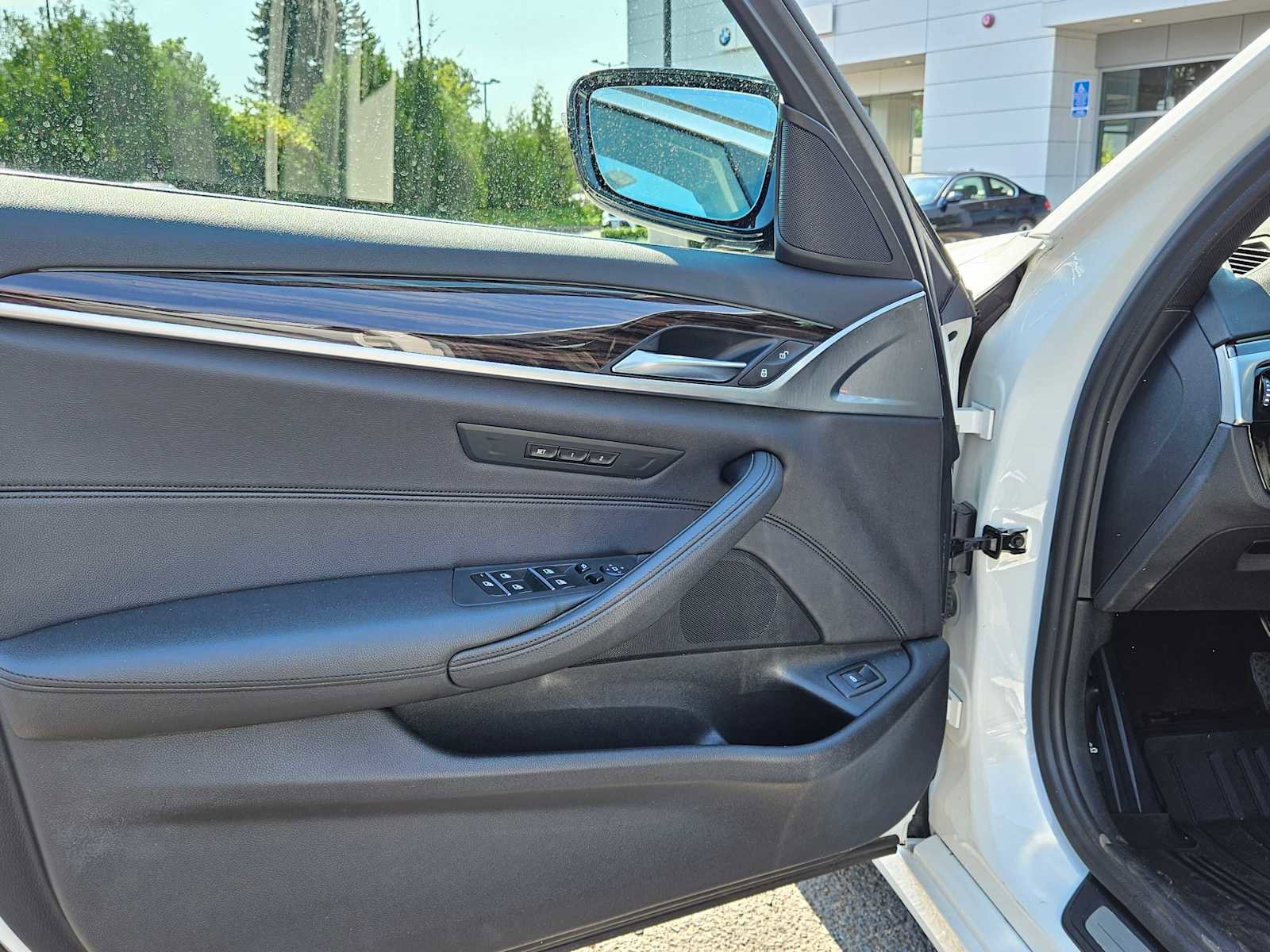 Used 2018 BMW 530i xDrive image 20