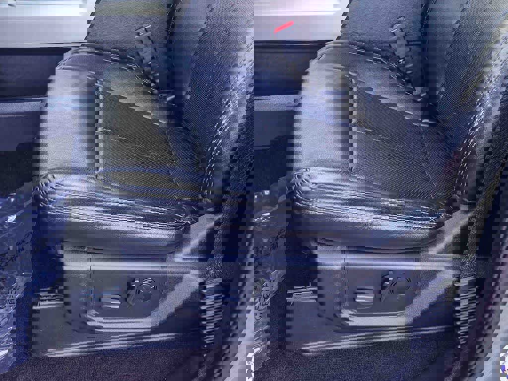 Used 2020 Ford F150 Lariat w/ Equipment Group 502A Luxury image 19