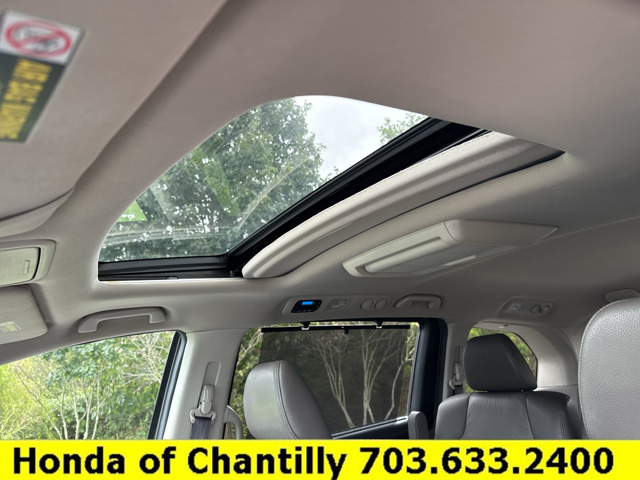 Used 2012 Honda Odyssey EX-L image 21
