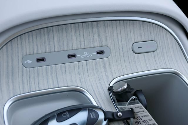 New 2026 Hyundai Palisade Calligraphy FWD image 24