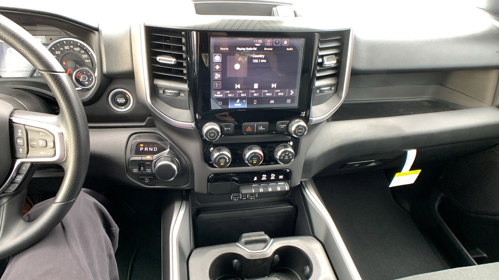 New 2026 RAM 1500 Express image 18