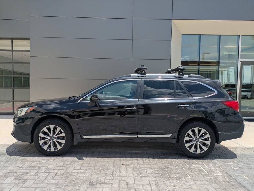 Used 2019 Subaru Outback 2.5i Touring AWD/4WD image 9