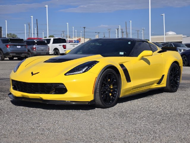 Used 2019 Chevrolet Corvette Z06 RWD image 3