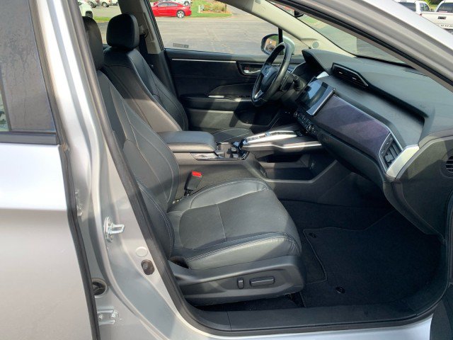 Used 2018 Honda Clarity Touring image 16