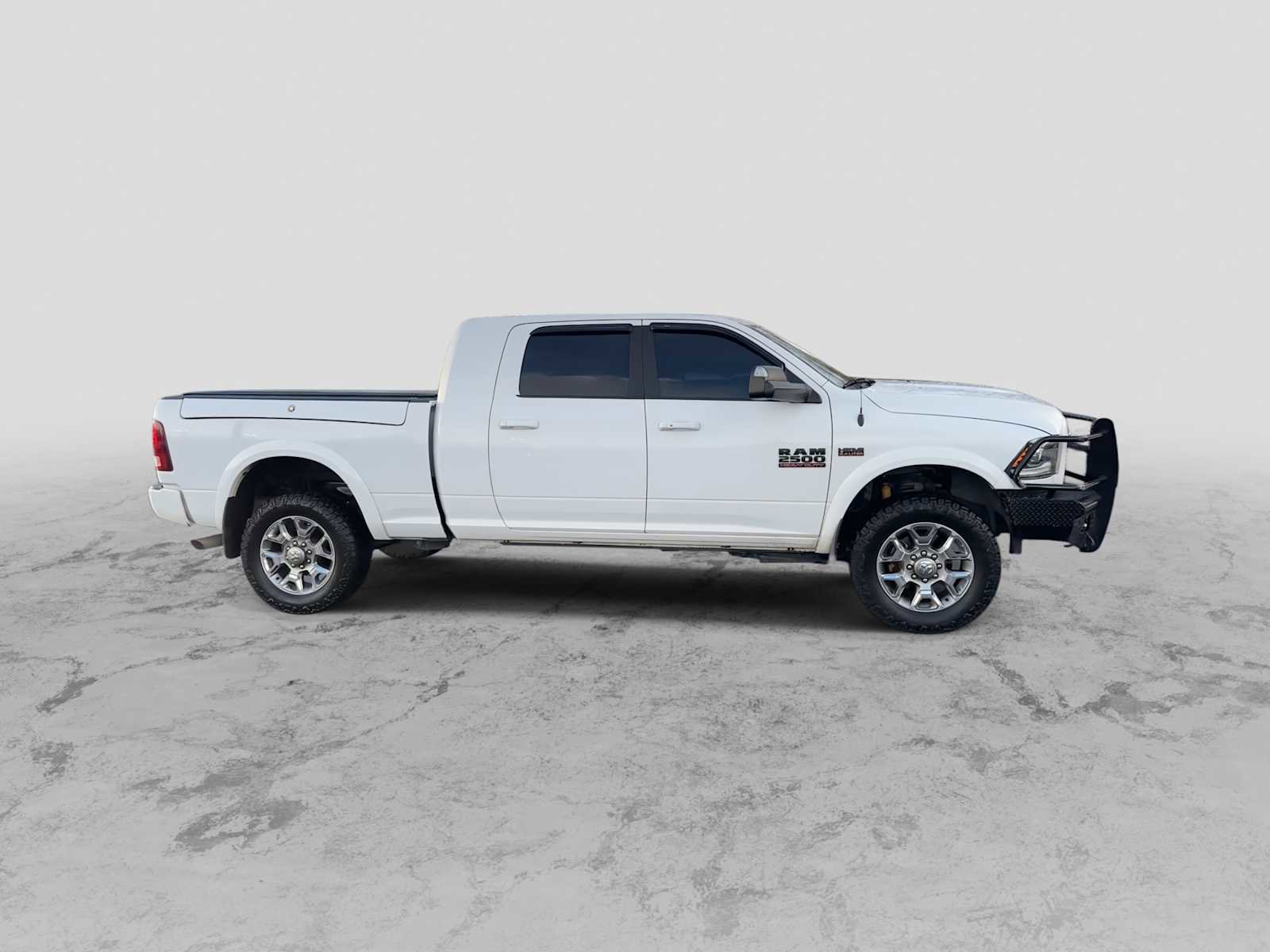 Used 2018 RAM 2500 Laramie w/ Sport Appearance Group image 9