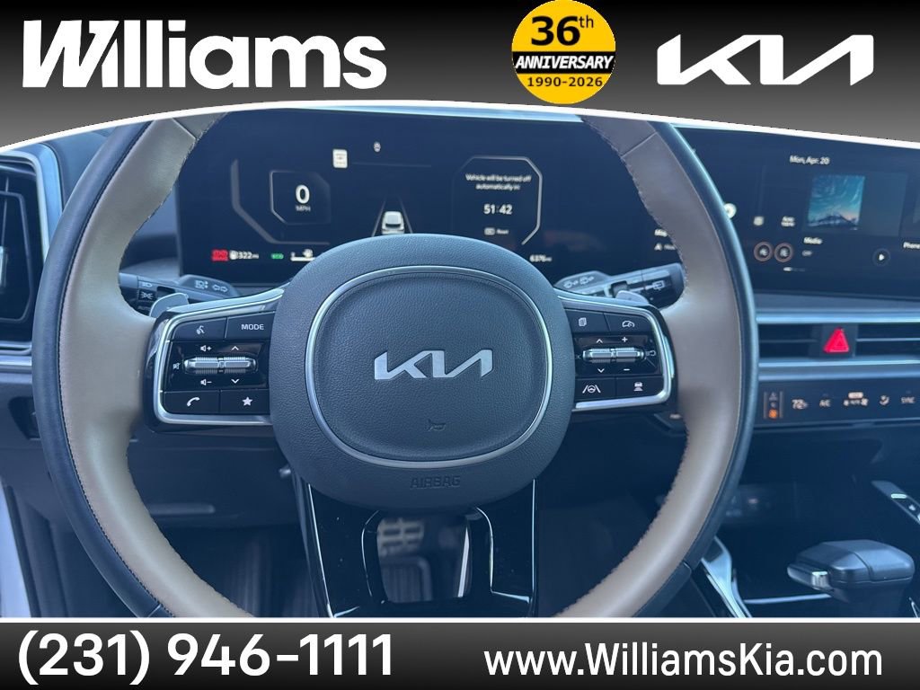 Used 2025 Kia Sorento SX Prestige w/ Olive Brown Leather Package AWD/4WD image 31