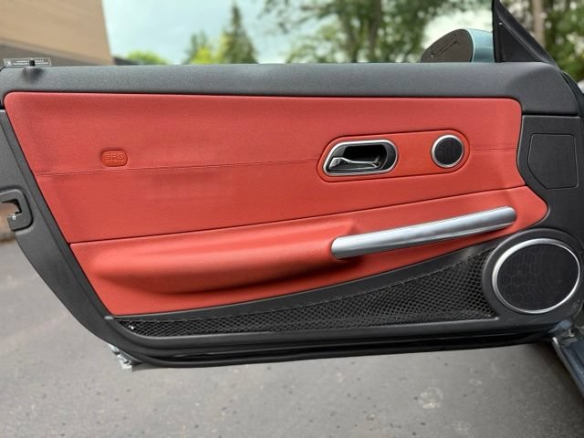 Used 2004 Chrysler Crossfire Coupe RWD image 11