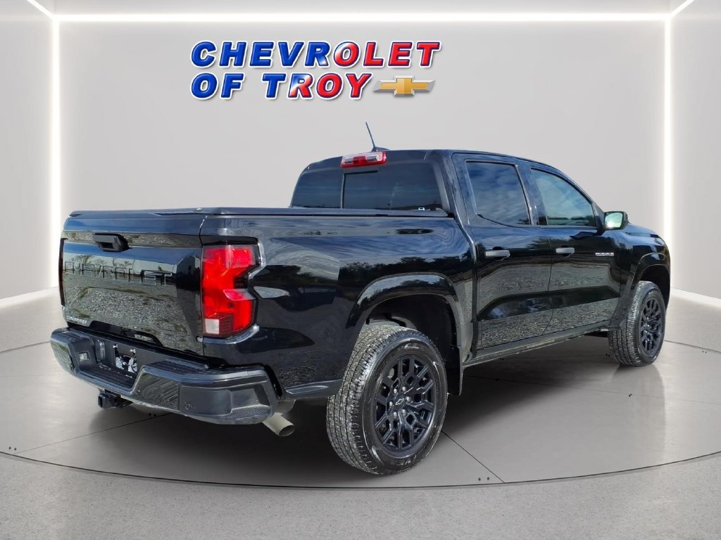 Used 2025 Chevrolet Colorado W/T w/ WT Custom Package RWD image 7