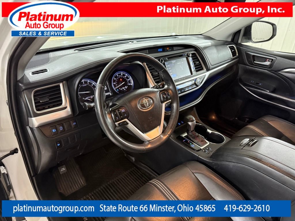 Used 2019 Toyota Highlander SE AWD/4WD image 27