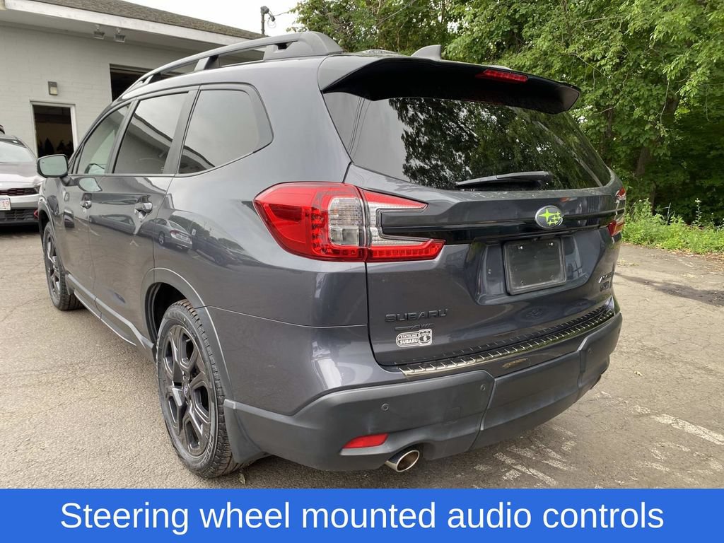 Certified 2023 Subaru Ascent Onyx Edition Limited AWD/4WD image 3