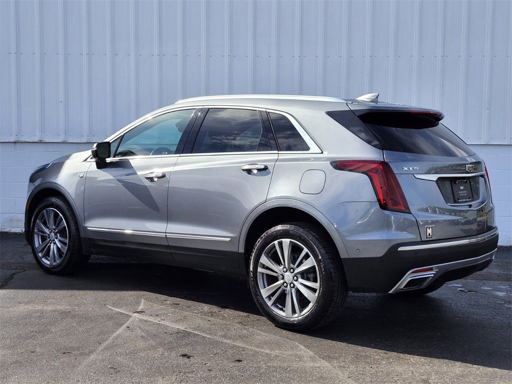 Certified 2021 Cadillac XT5 Premium Luxury image 3