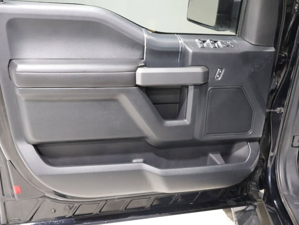 Used 2018 Ford F150 XLT w/ Equipment Group 302A Luxury AWD/4WD image 13