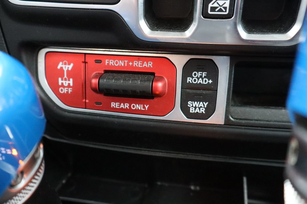 Used 2021 Jeep Gladiator Rubicon AWD/4WD image 18