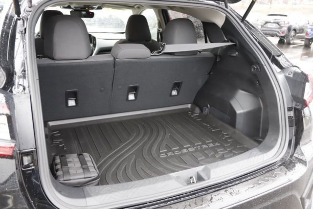 Certified 2025 Subaru Crosstrek 2.0i Premium AWD/4WD image 4