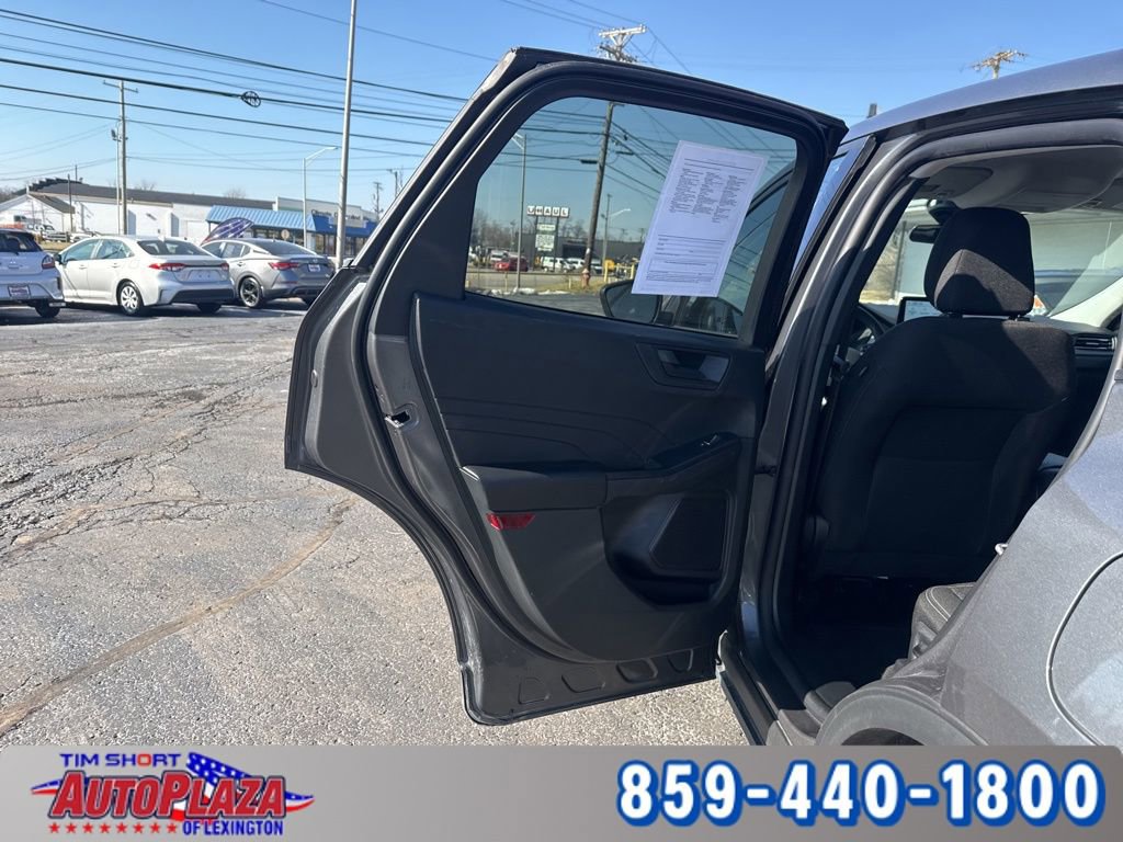 Used 2025 Ford Escape Active image 40