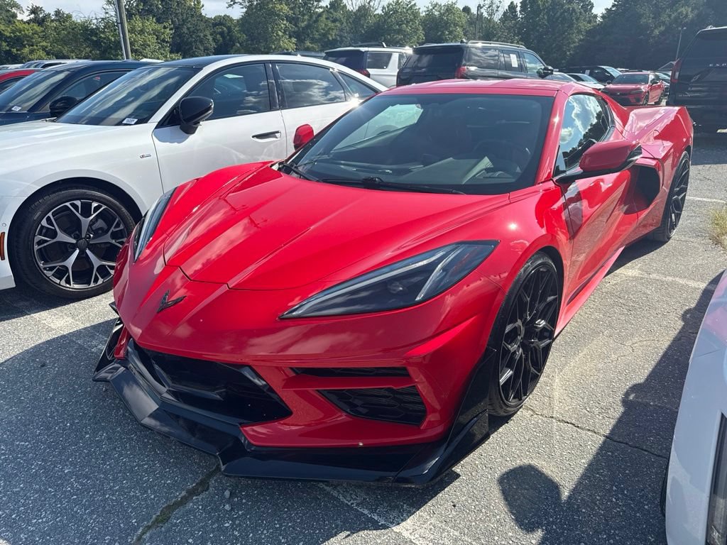 Used 2021 Chevrolet Corvette Stingray Coupe w/ 1LT RWD image 1