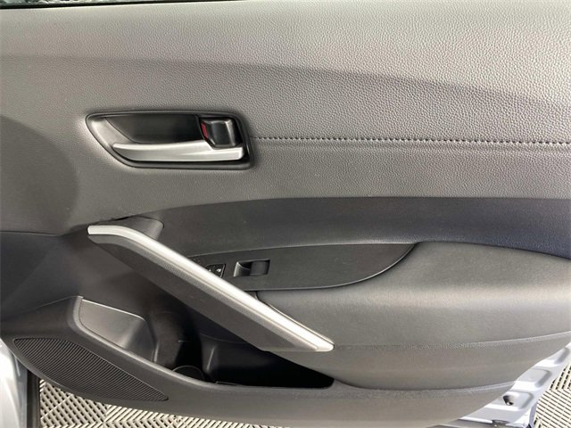 Used 2024 Toyota Corolla Cross XSE image 24