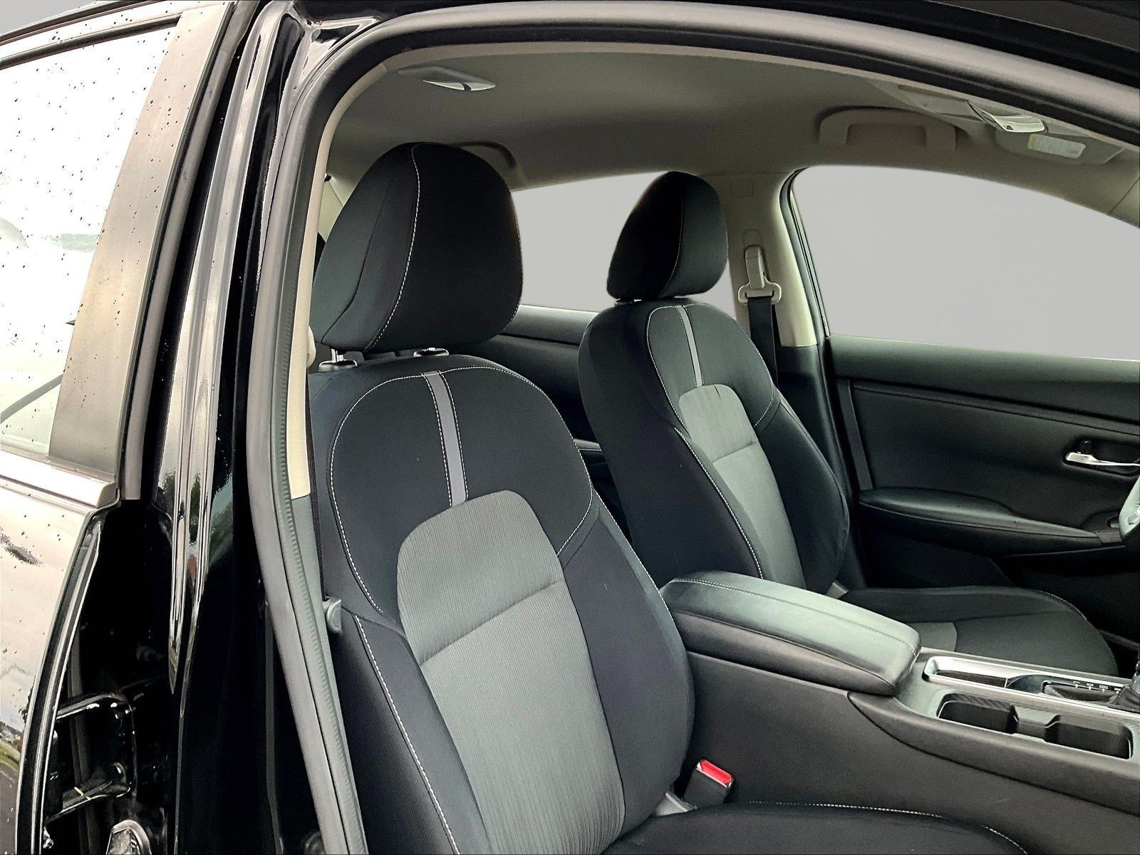 Used 2020 Nissan Sentra SV FWD image 29
