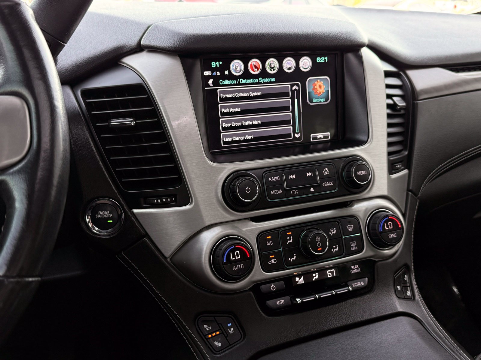 Used 2020 GMC Yukon Denali w/ Denali Ultimate Package AWD/4WD image 48