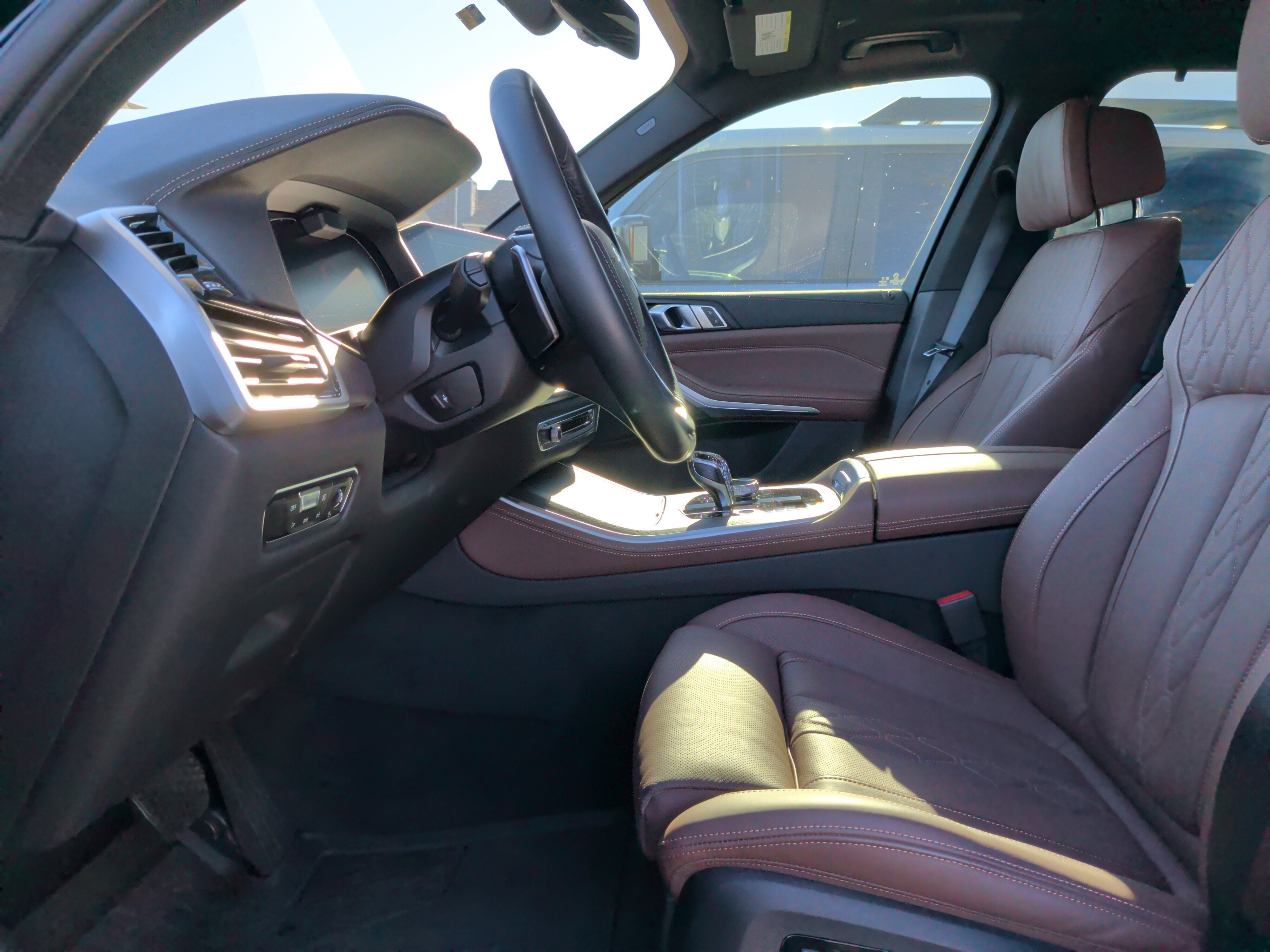 Certified 2022 BMW X5 xDrive40i w/ Executive Package image 28