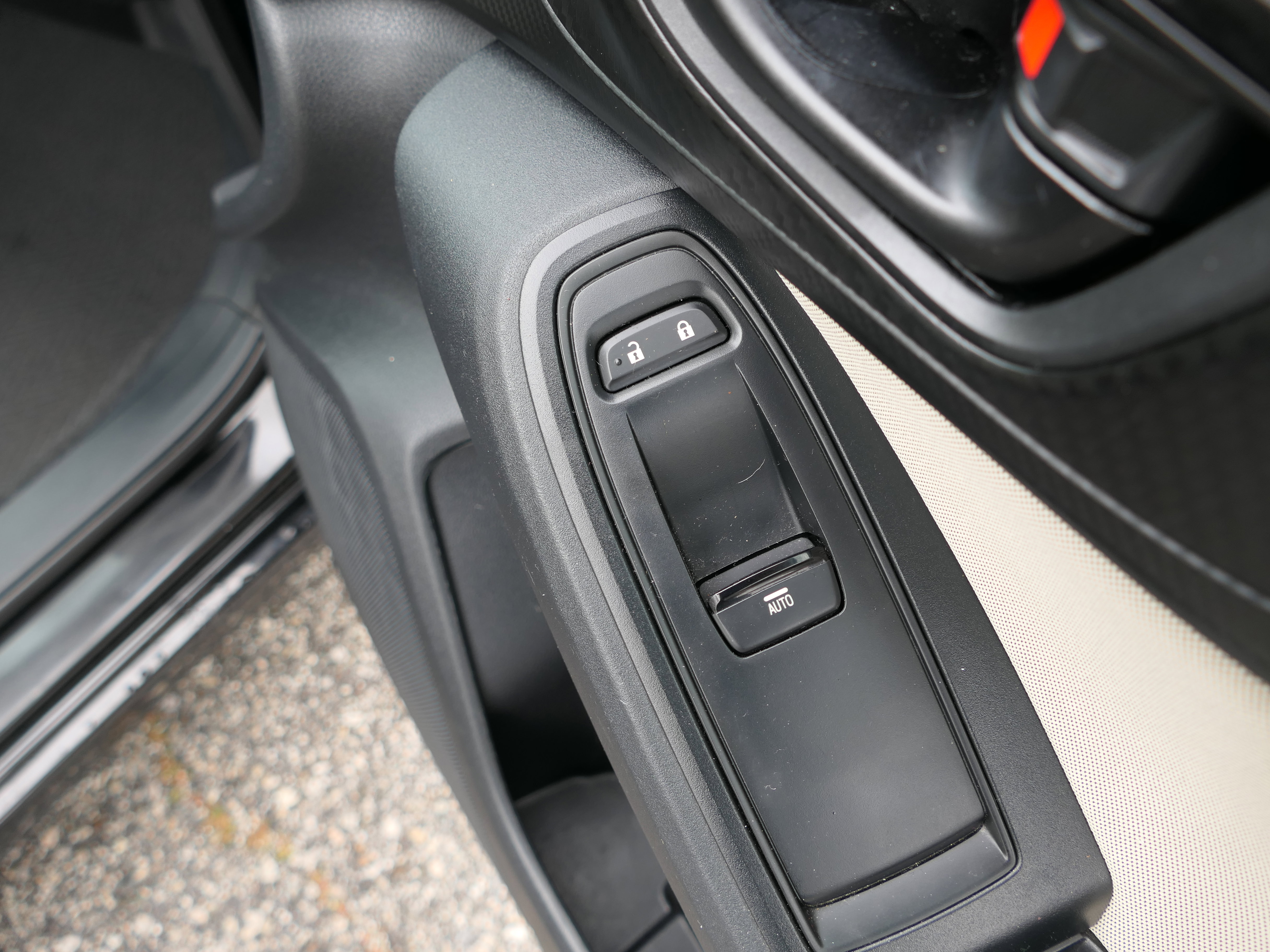 Used 2020 Subaru Impreza 2.0i image 24