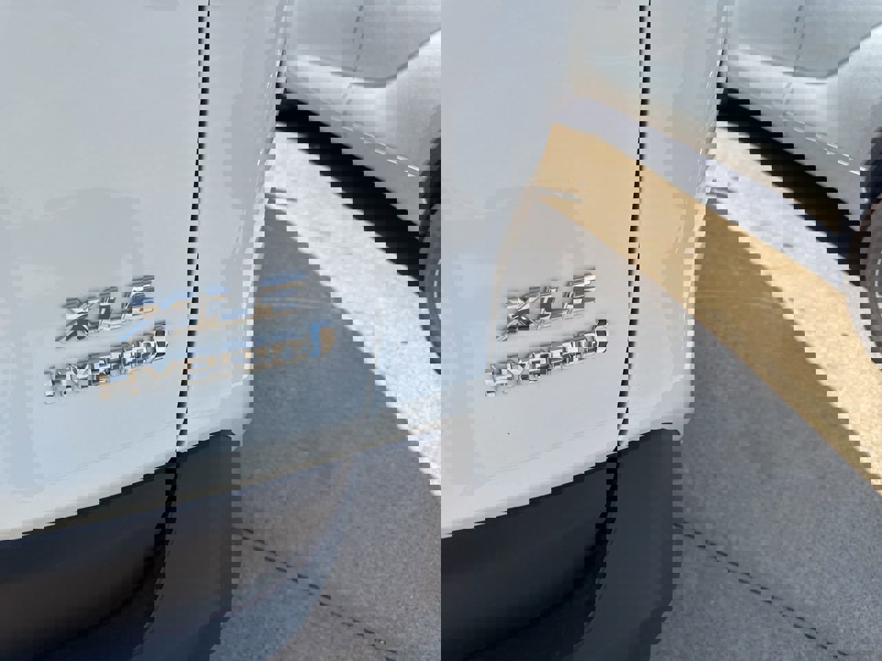 Used 2023 Toyota RAV4 XLE w/ Convenience Package image 5