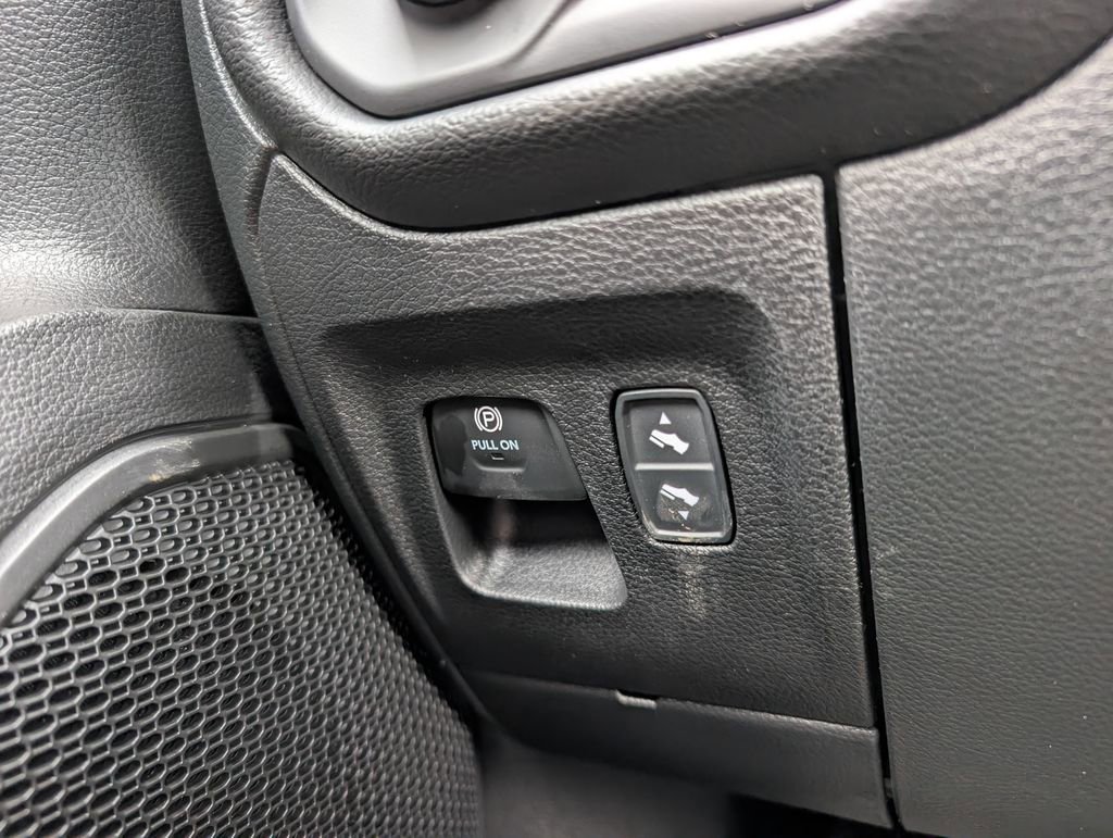 New 2026 RAM 1500 4x4 Crew Cab image 35