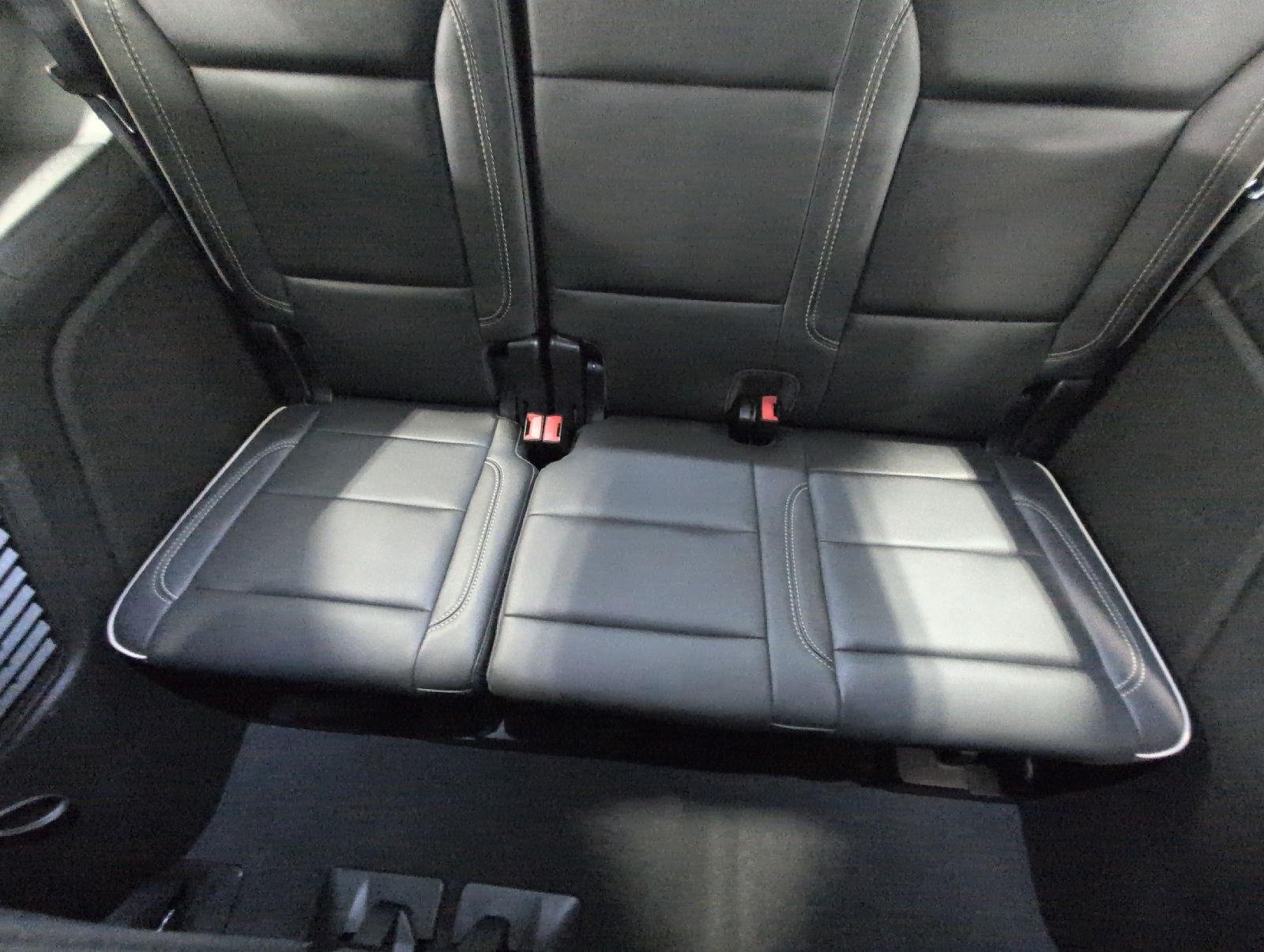 Used 2021 Chevrolet Tahoe Premier AWD/4WD image 23
