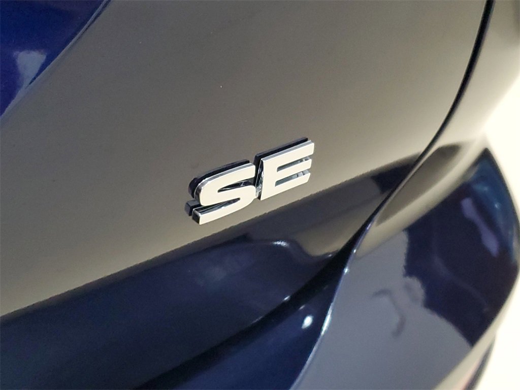 New 2025 Mitsubishi Outlander SE image 9